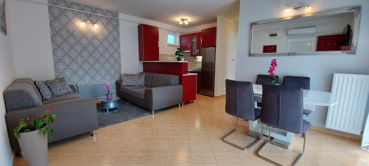 Amulett Suite Apartment Hajdúszoboszló Εξωτερικό φωτογραφία