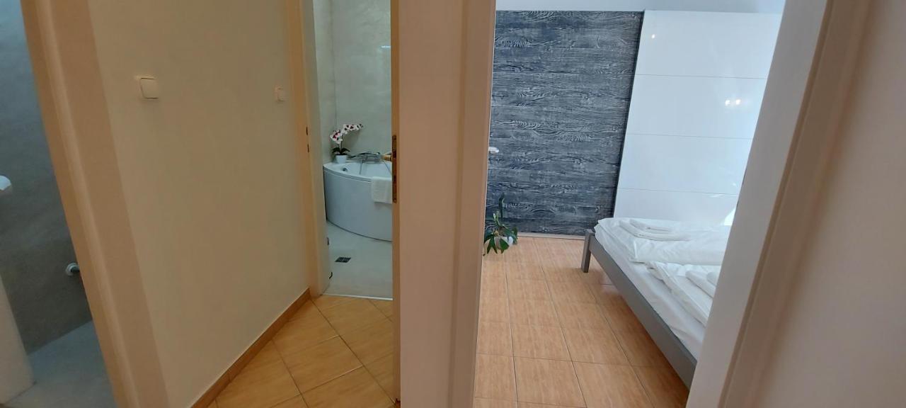 Amulett Suite Apartment Hajdúszoboszló Εξωτερικό φωτογραφία