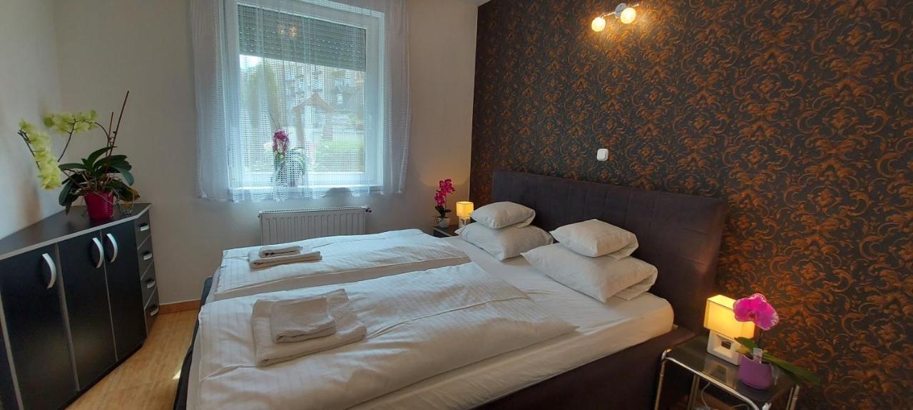 Amulett Suite Apartment Hajdúszoboszló Εξωτερικό φωτογραφία