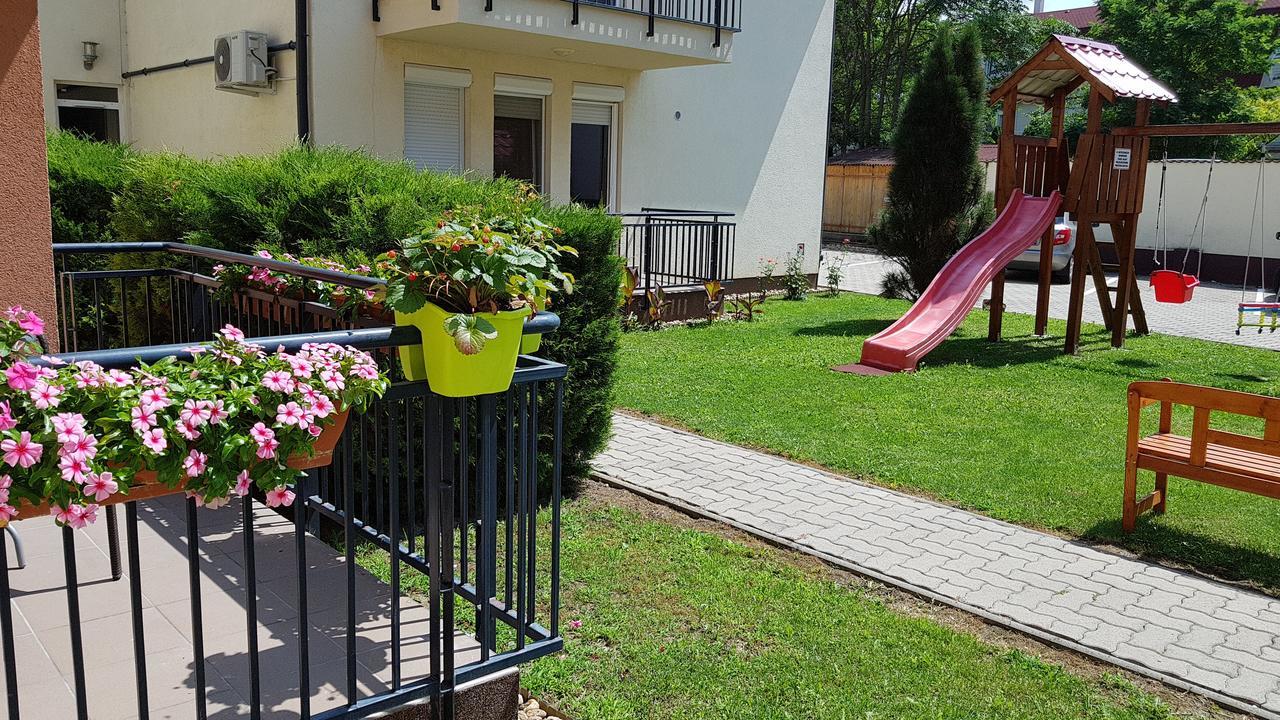 Amulett Suite Apartment Hajdúszoboszló Εξωτερικό φωτογραφία